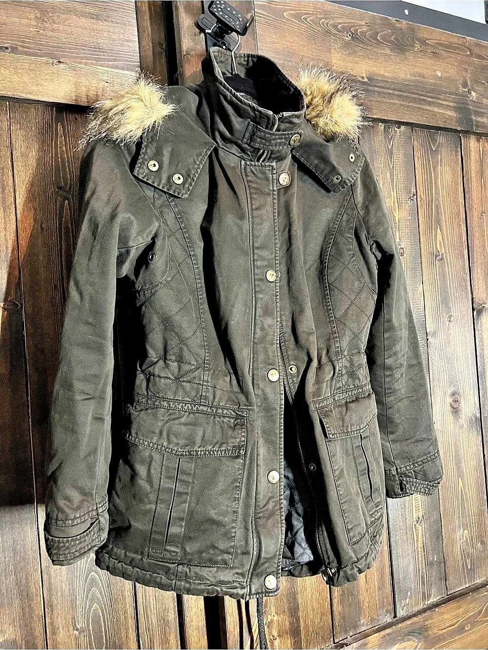 Guess Faux Fur Trim Hooded Utility Parka Women's Jacket